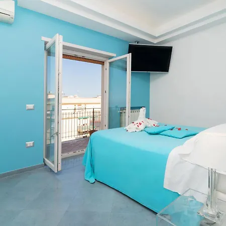 Emily 4* Sorrento