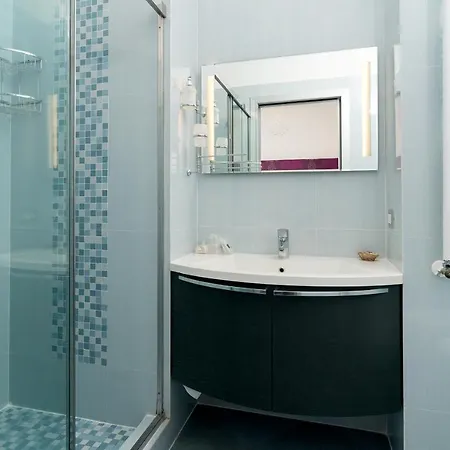 Emily ゲストハウス