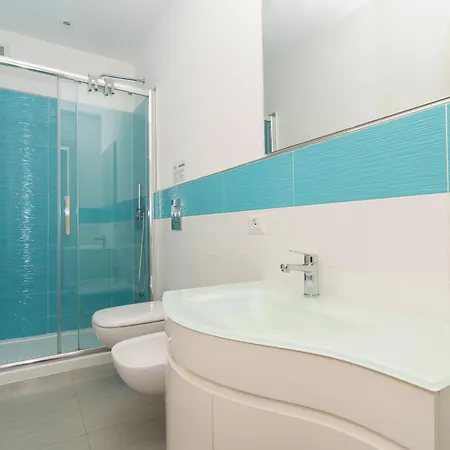 Emily 4* ソレント