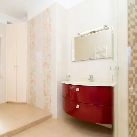 Emily ゲストハウス