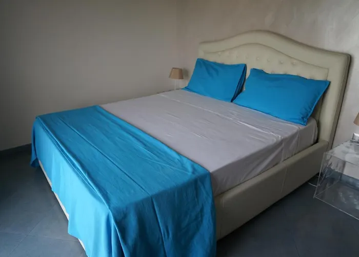 Emily 4* סורנטו