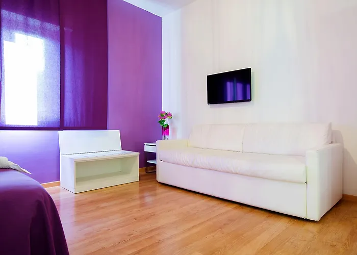 Emily Konukevi Sorrento